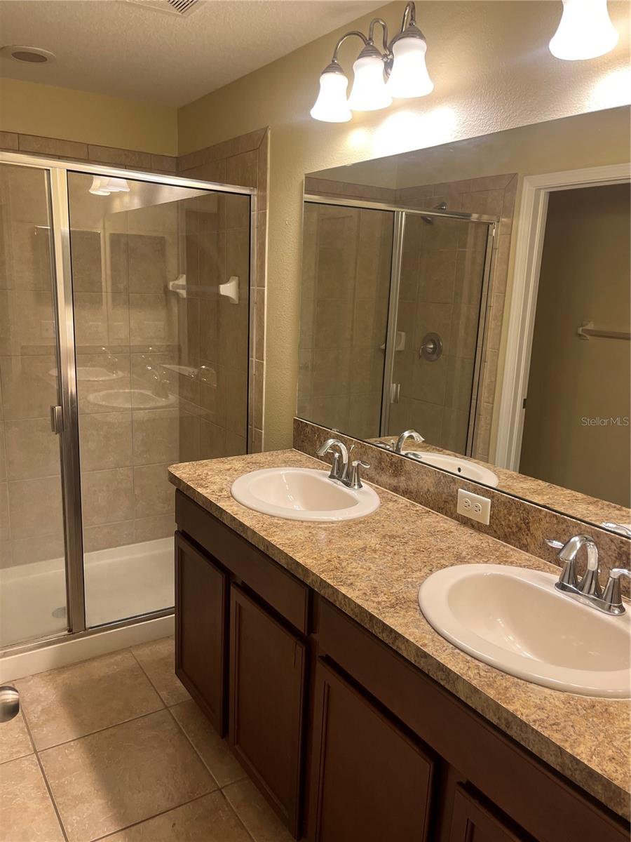 Image 19 of 20 For 228 Carina Circle