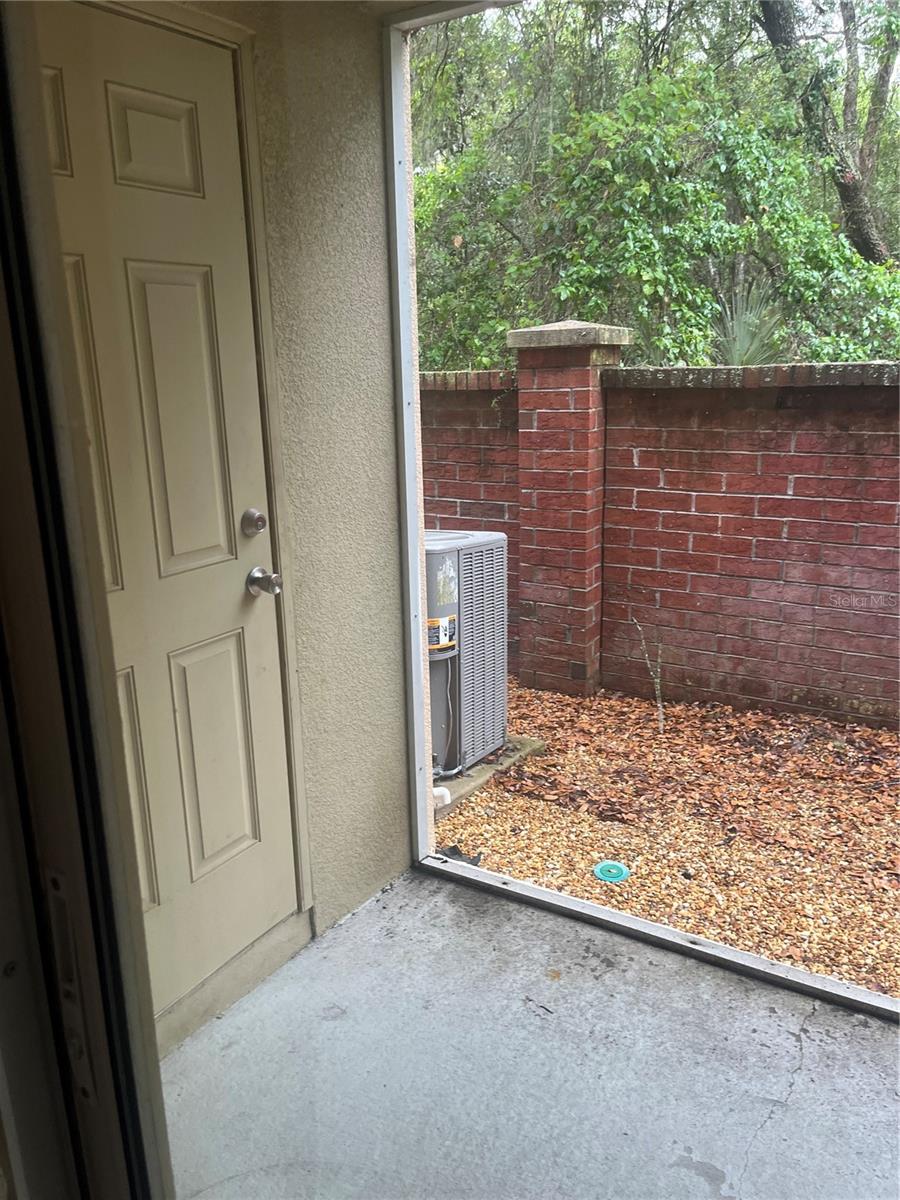 Image 20 of 20 For 228 Carina Circle