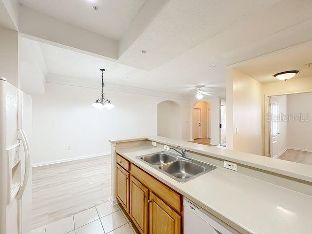 Image 17 of 40 For 12020 Villanova Drive 103