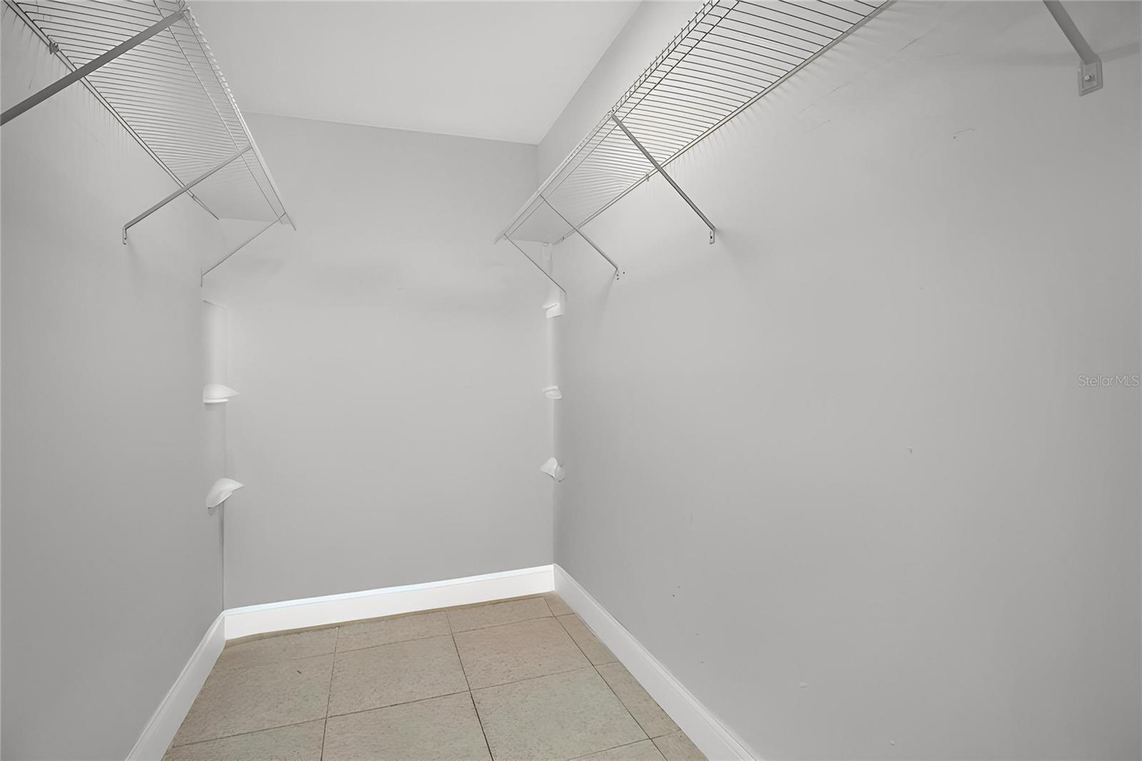 Image 20 of 26 For 5539 Huber Drive