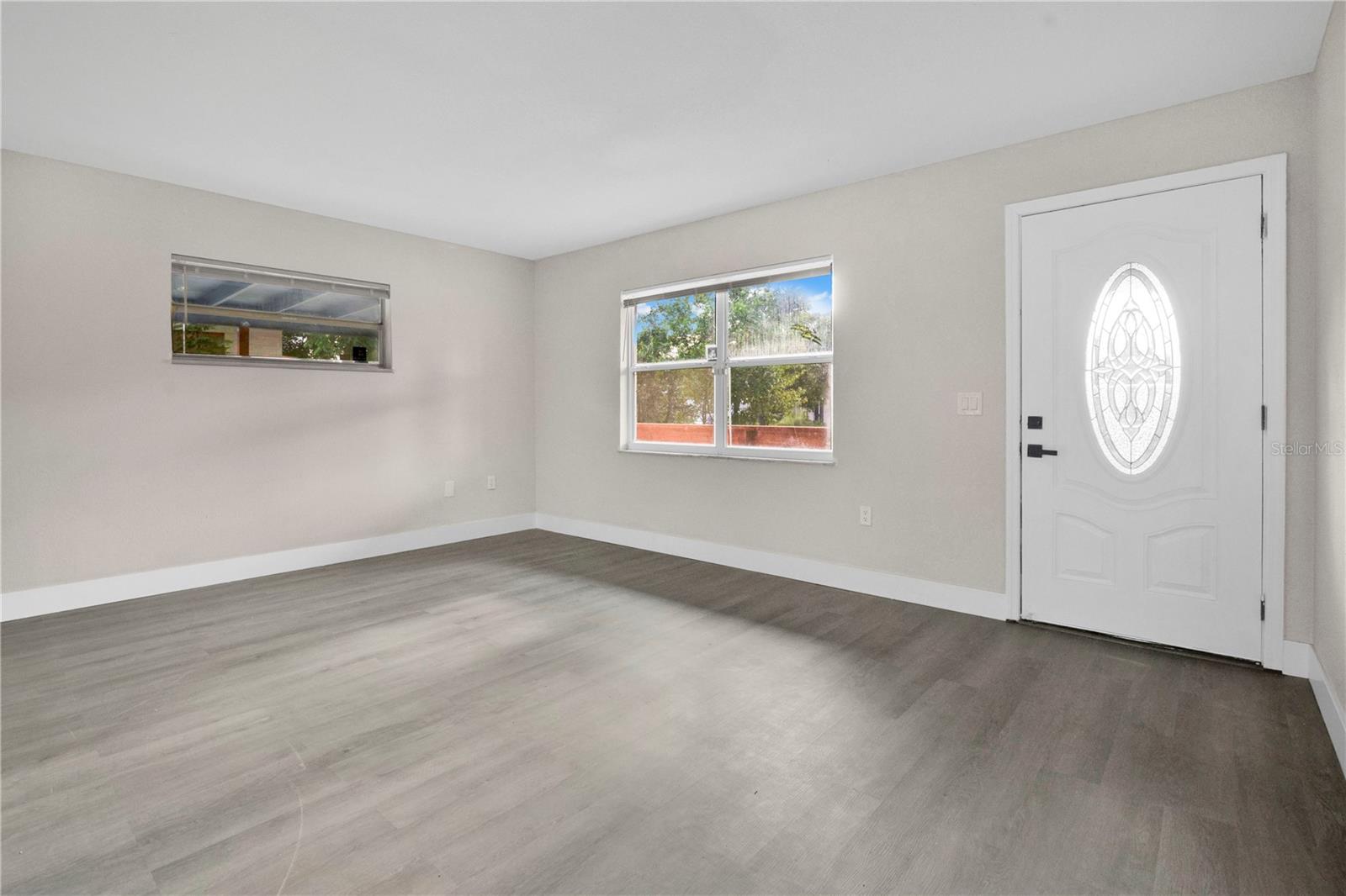 Image 6 of 26 For 5539 Huber Drive
