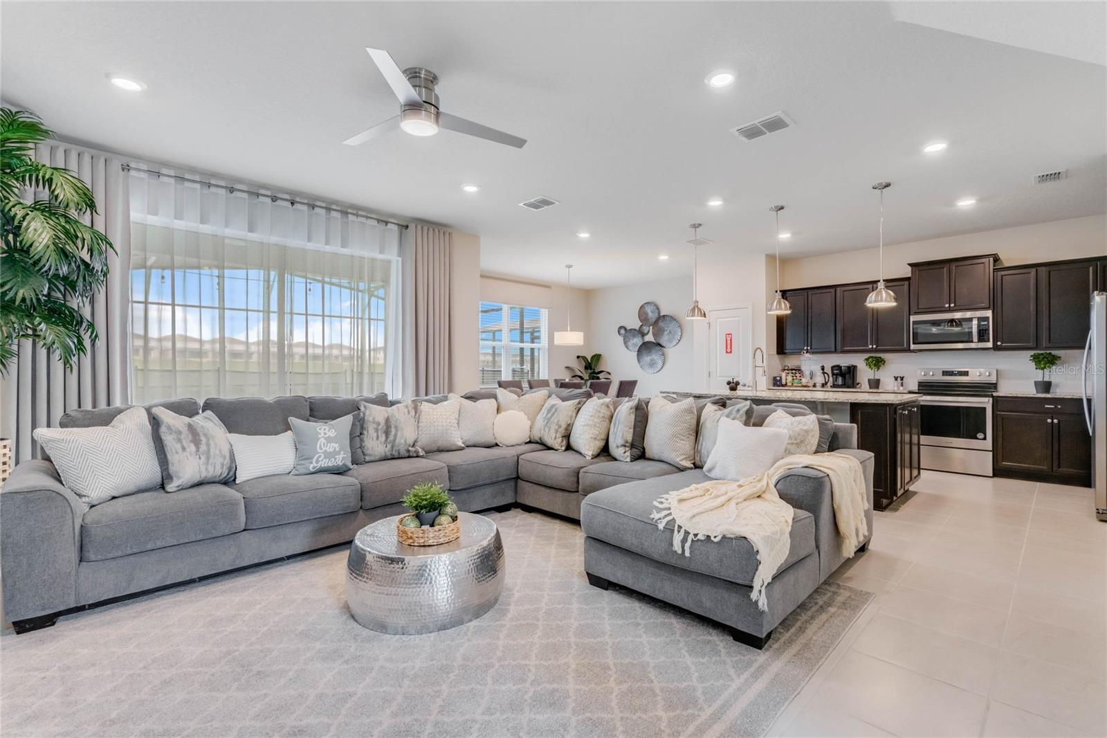 Image 2 of 54 For 1170 Aloha Boulevard