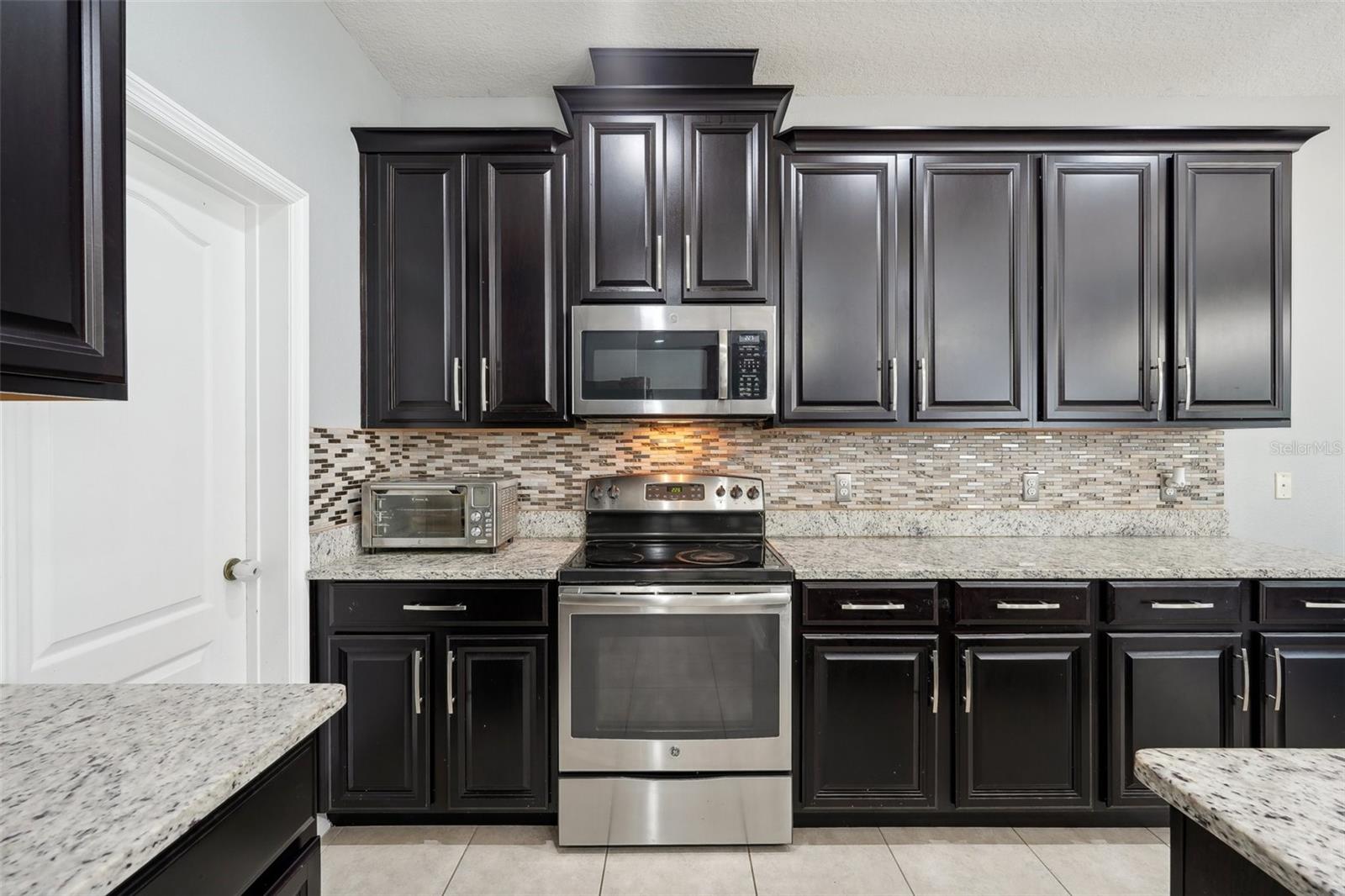 Image 15 of 30 For 5128 Ravena Avenue W