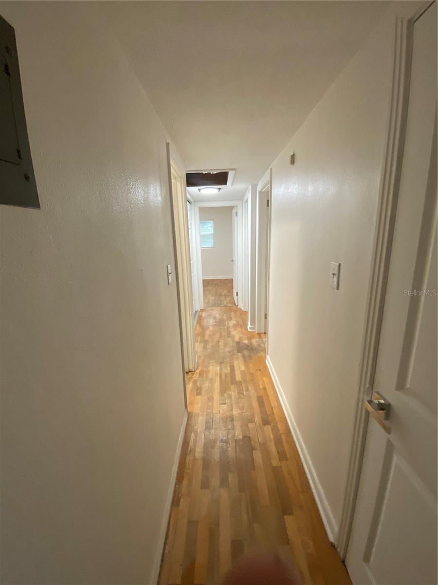 Image 10 of 13 For 5442 San Marino Place