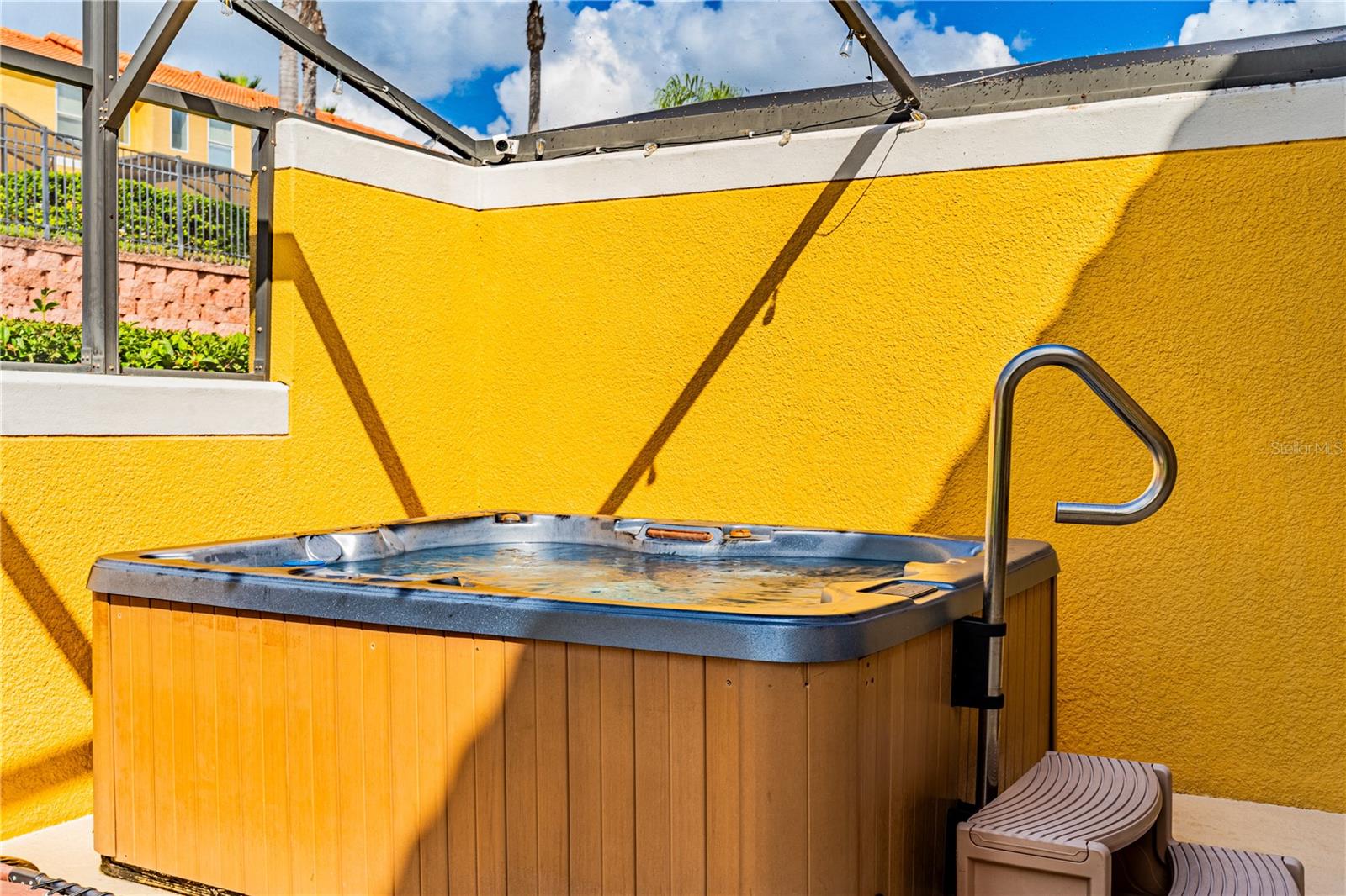 Image 21 of 43 For 3061 White Orchid Road