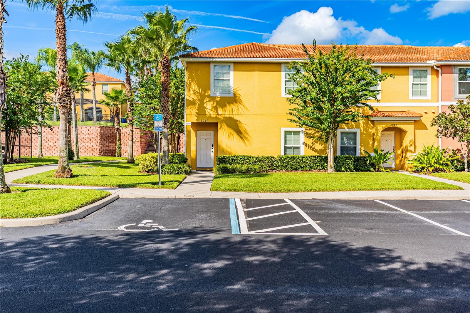 Image 24 of 43 For 3061 White Orchid Road