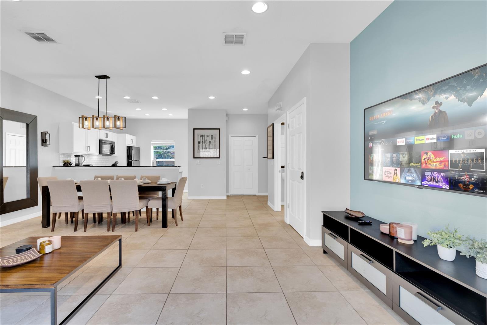 Image 3 of 43 For 3061 White Orchid Road