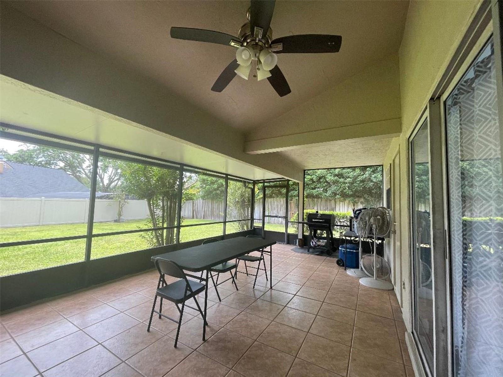 Image 21 of 23 For 303 Silver Pine Drive