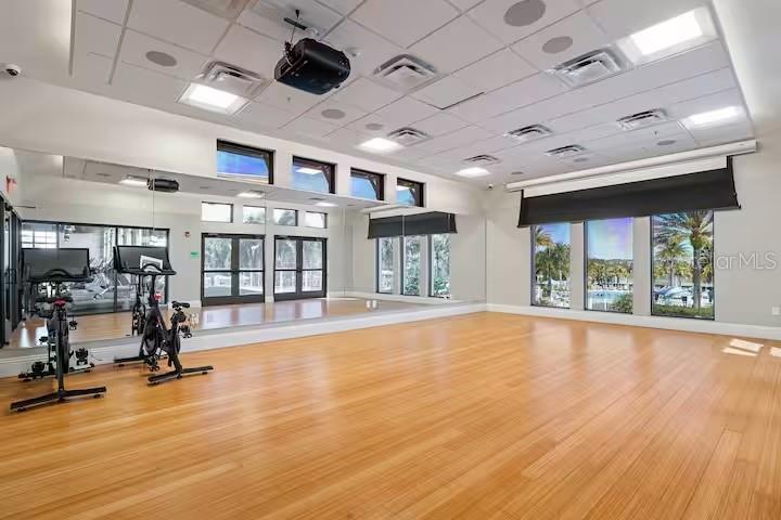 Image 36 of 81 For 1820 Sandy Park Trail