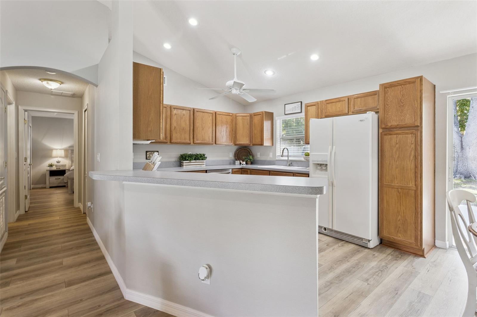 Image 4 of 27 For 165 Quail Oaks Circle