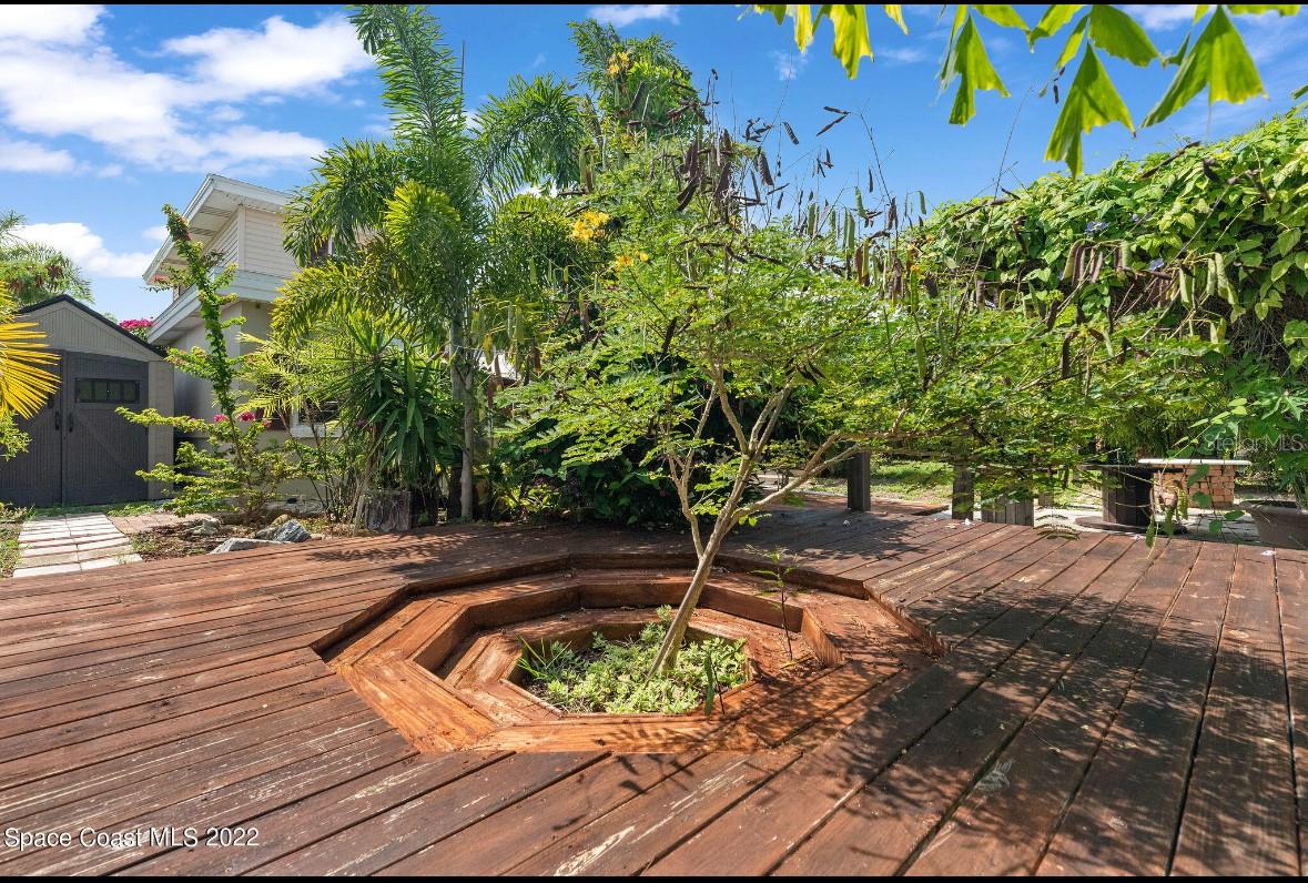 Image 17 of 21 For 200 Price Court