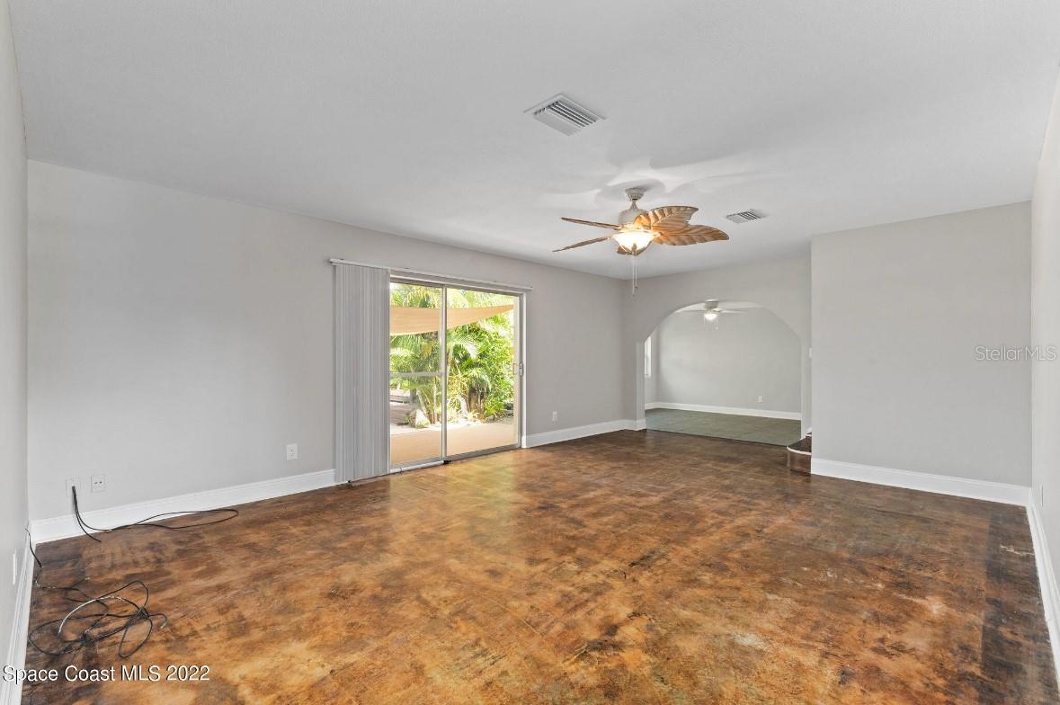 Image 6 of 21 For 200 Price Court
