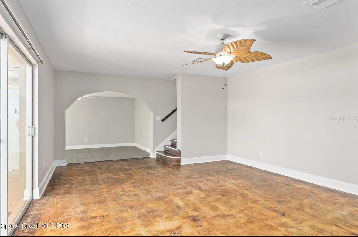 Image 7 of 21 For 200 Price Court