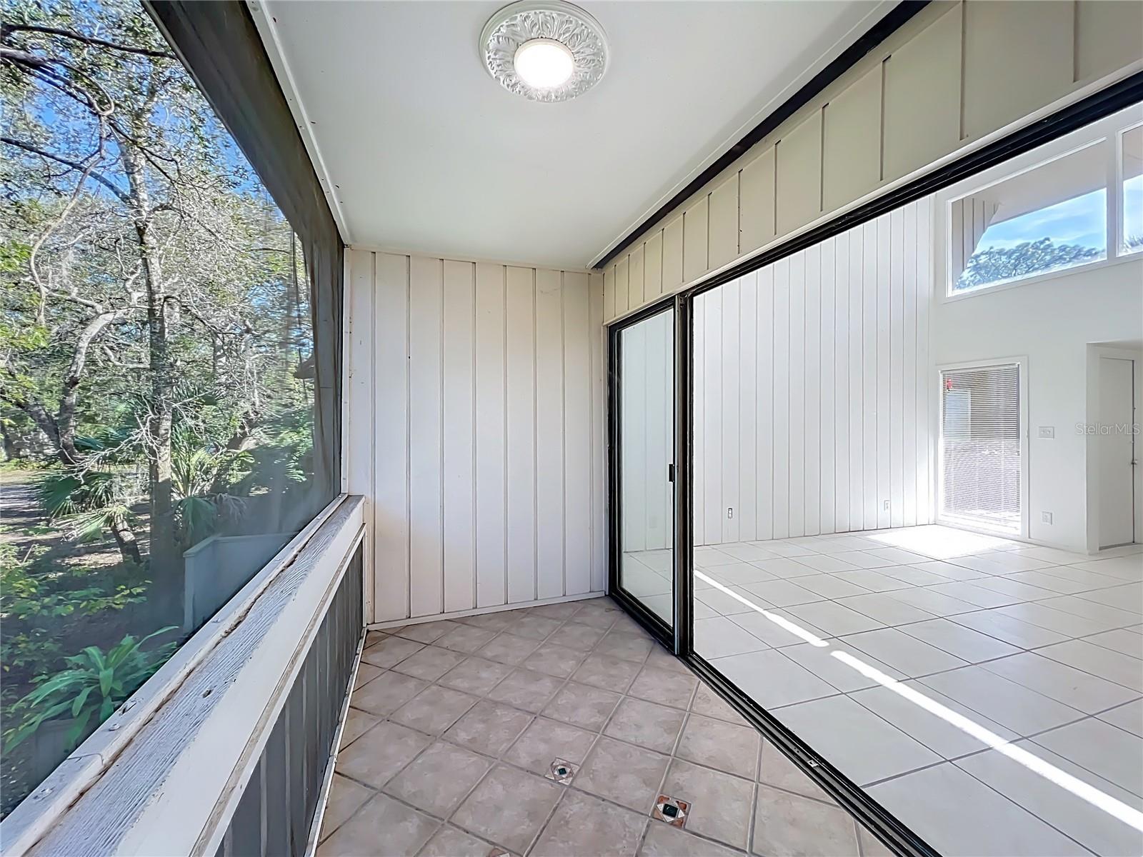 Image 33 of 54 For 205 Crown Oaks Way 202