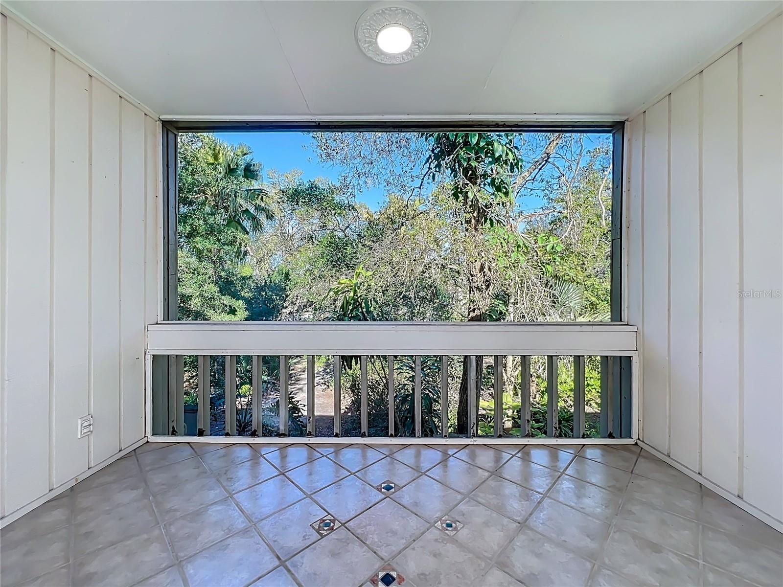 Image 35 of 54 For 205 Crown Oaks Way 202