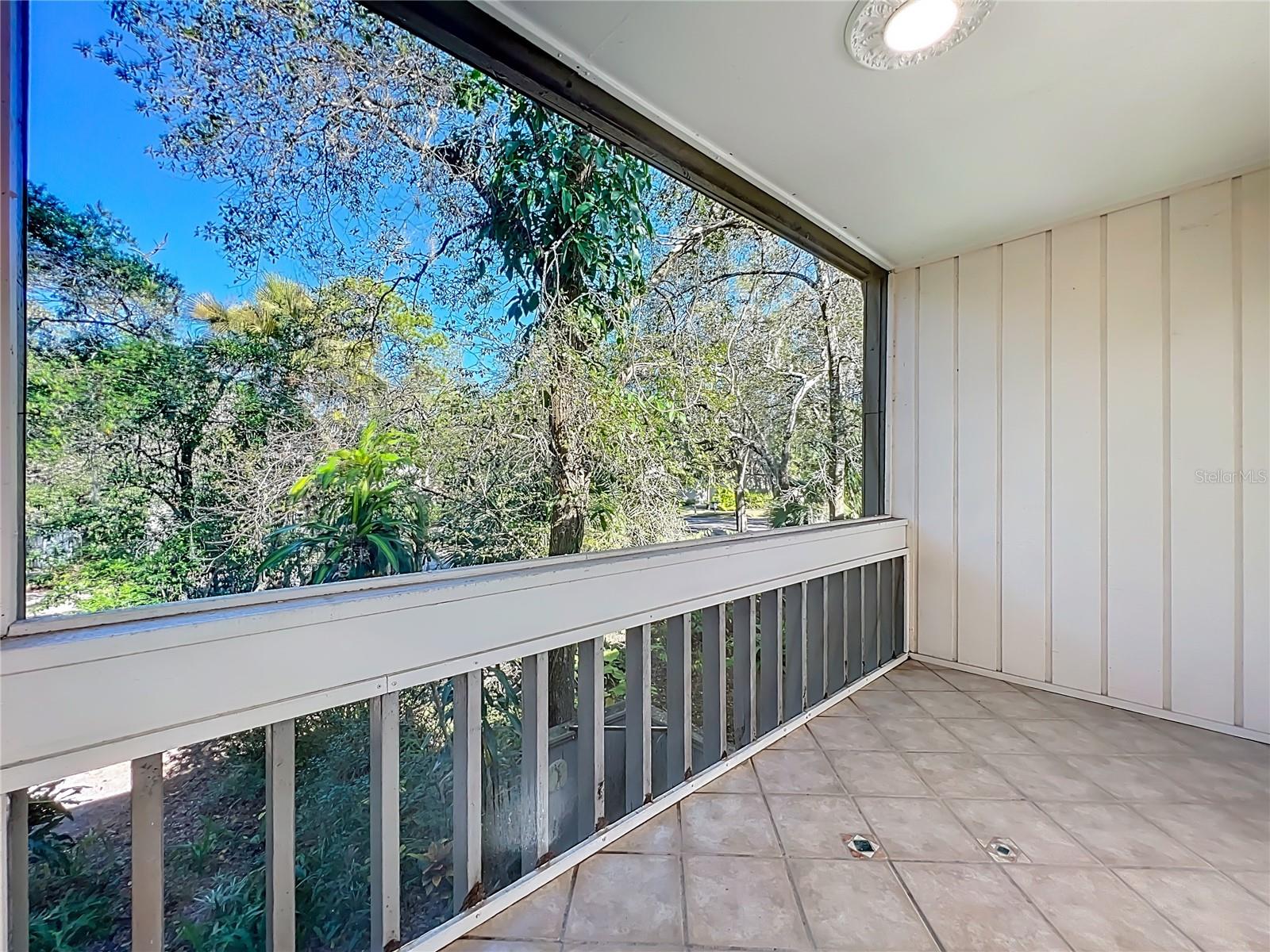 Image 36 of 54 For 205 Crown Oaks Way 202