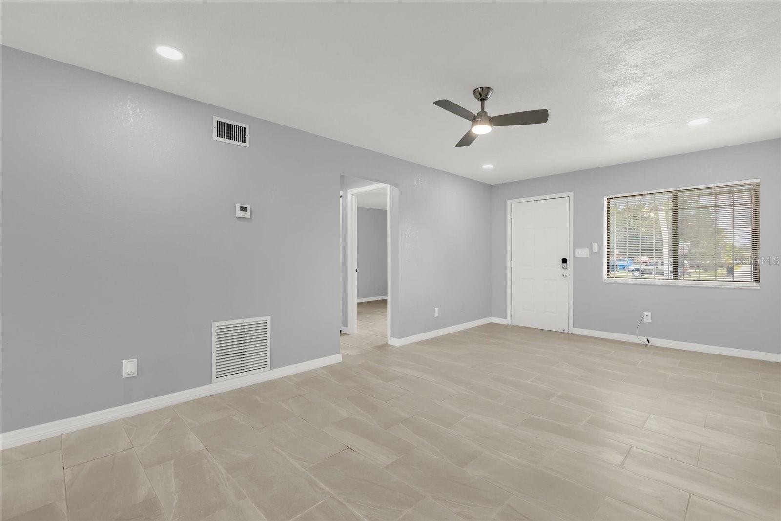 Image 4 of 24 For 1944 Dardanelle Drive