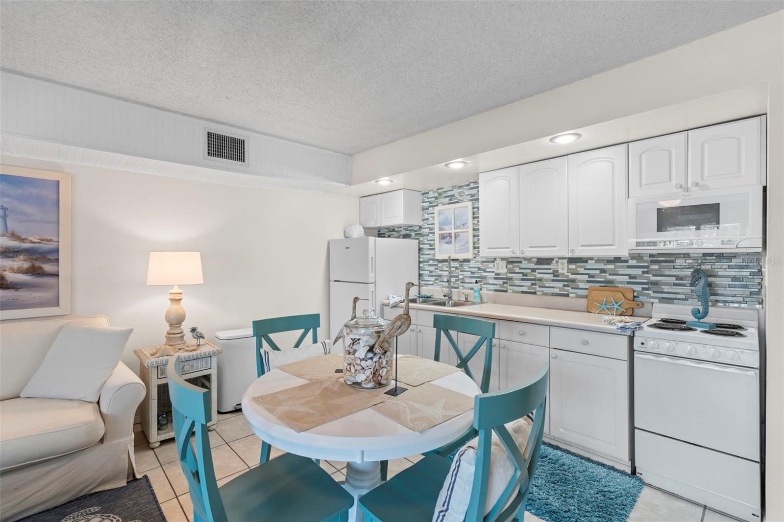 Image 8 of 25 For 3700 Atlantic Avenue 215