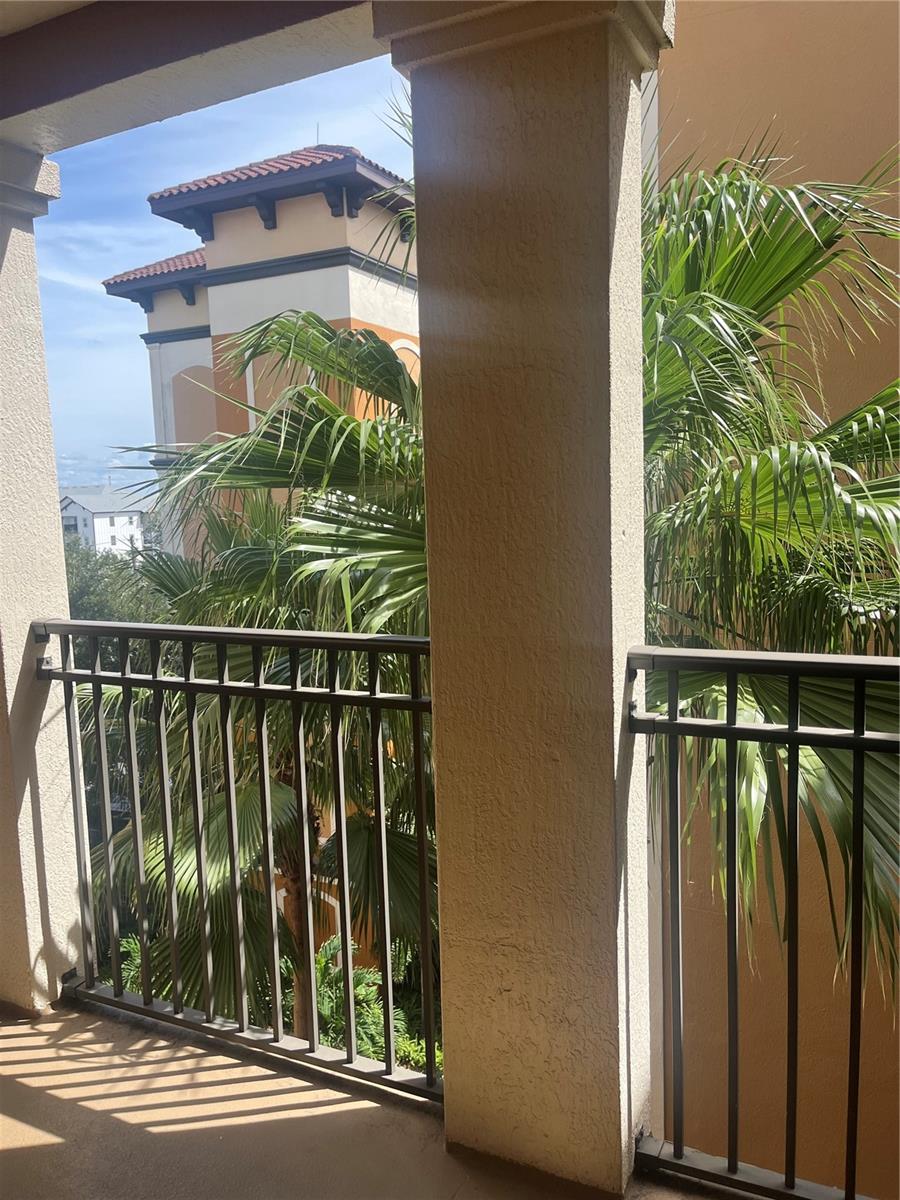 Image 3 of 60 For 12521 Floridays Resort Drive 510f