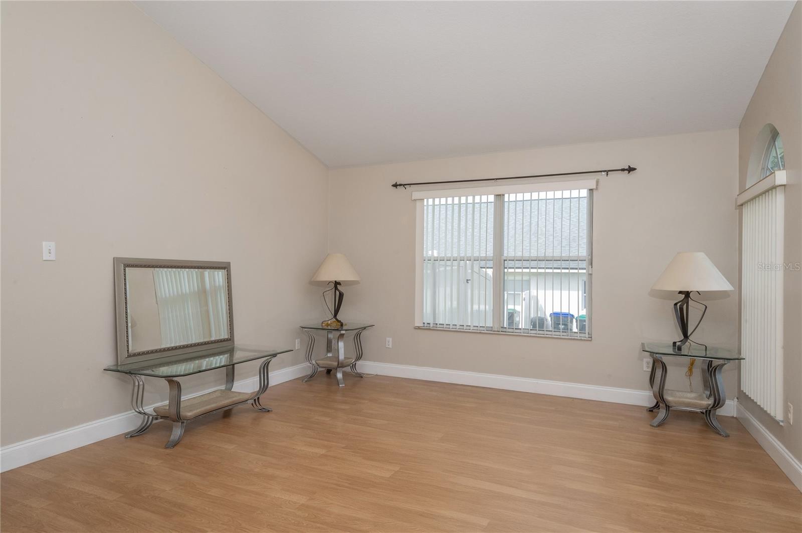 Image 22 of 34 For 6126 Brookhill Circle