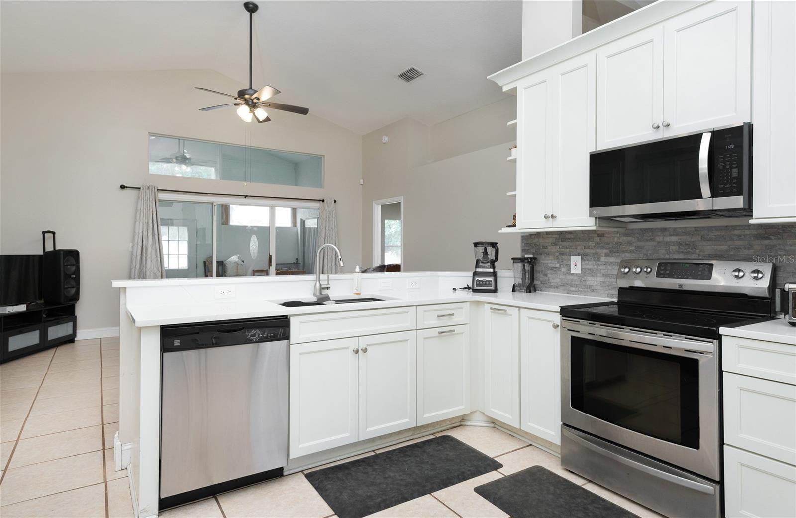 Image 30 of 34 For 6126 Brookhill Circle