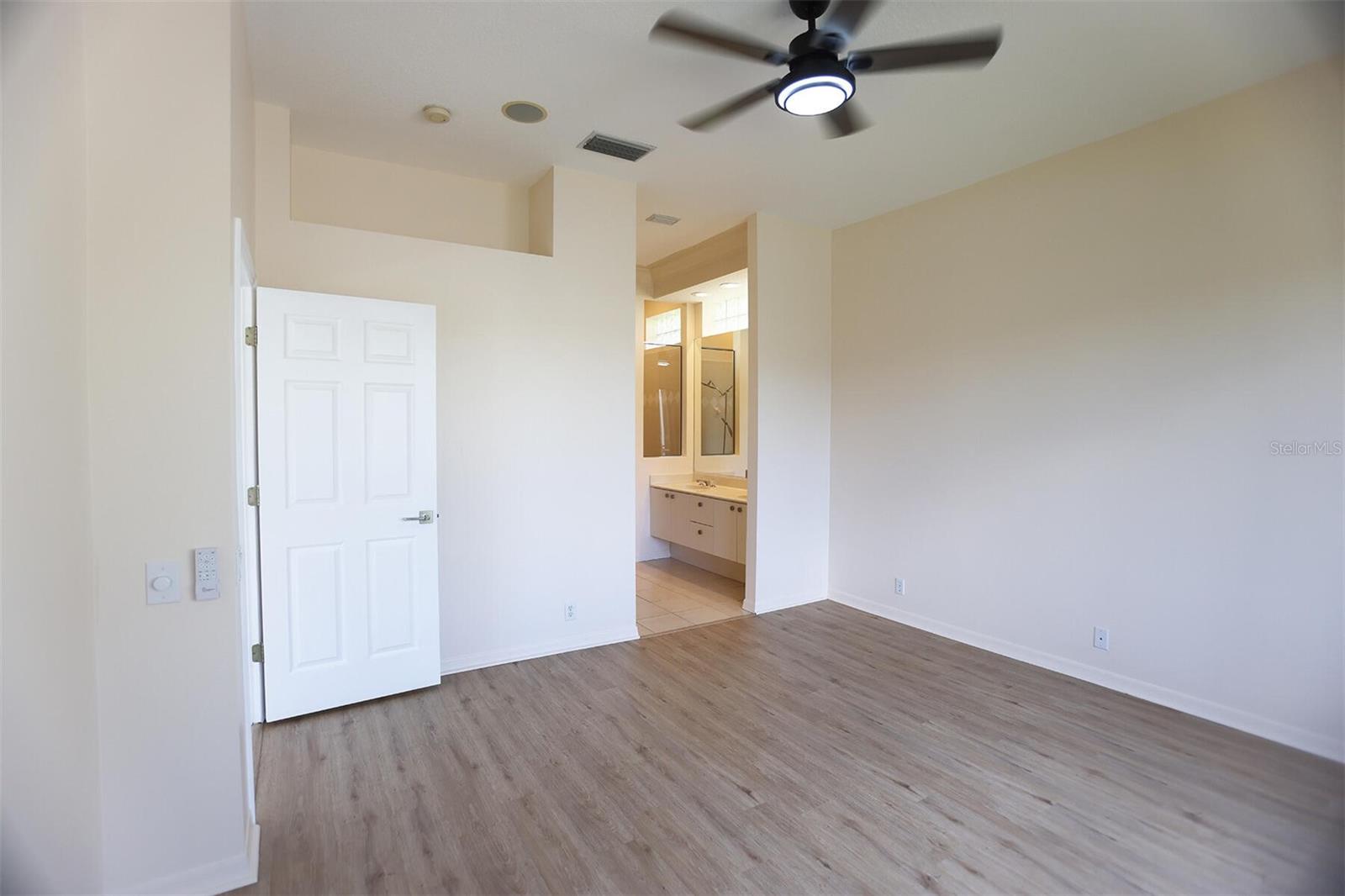 Image 19 of 43 For 8515 53rd Place E