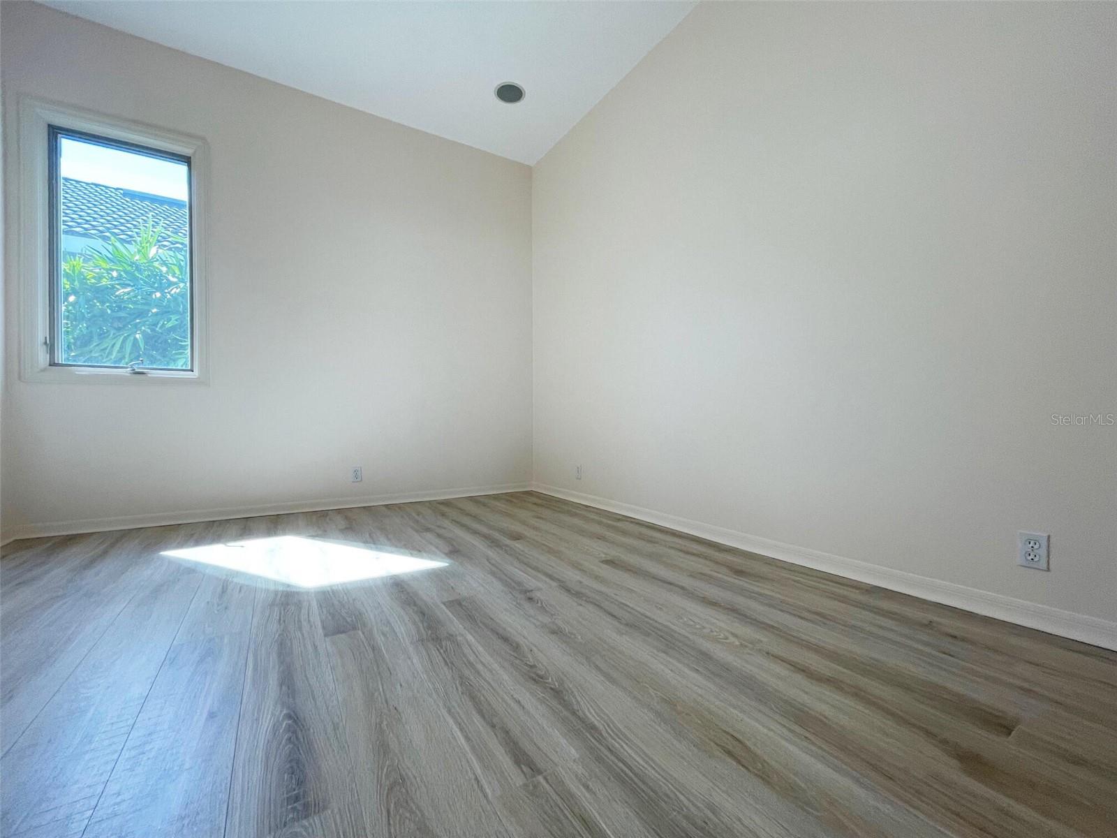 Image 25 of 43 For 8515 53rd Place E