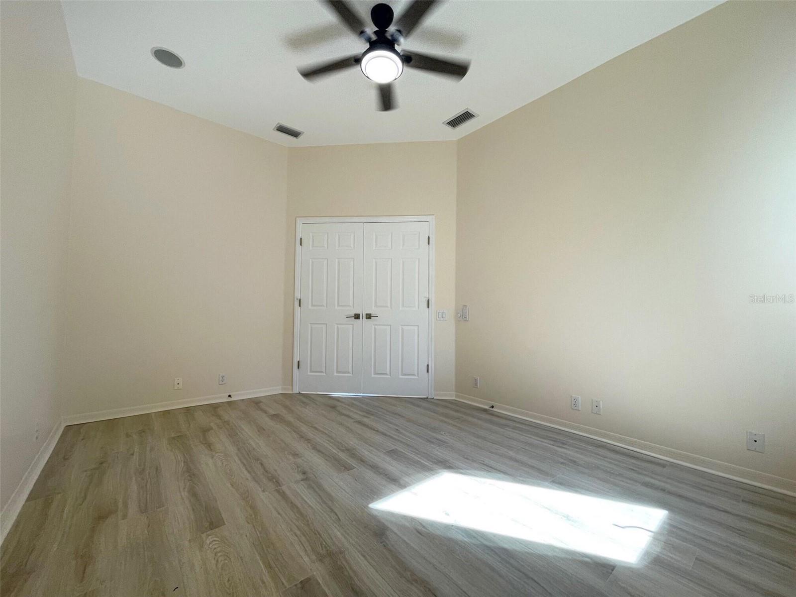 Image 27 of 43 For 8515 53rd Place E