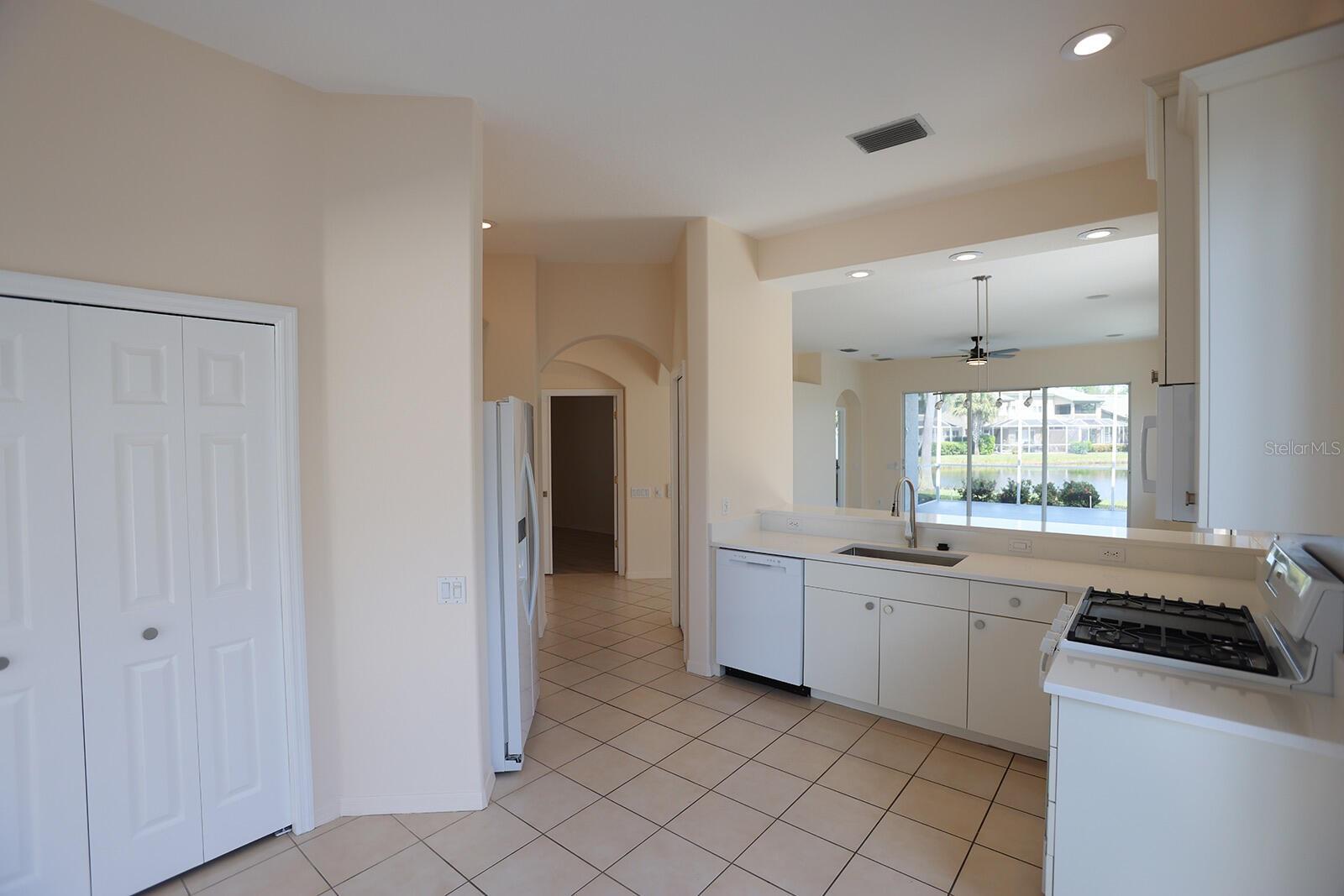 Image 33 of 43 For 8515 53rd Place E