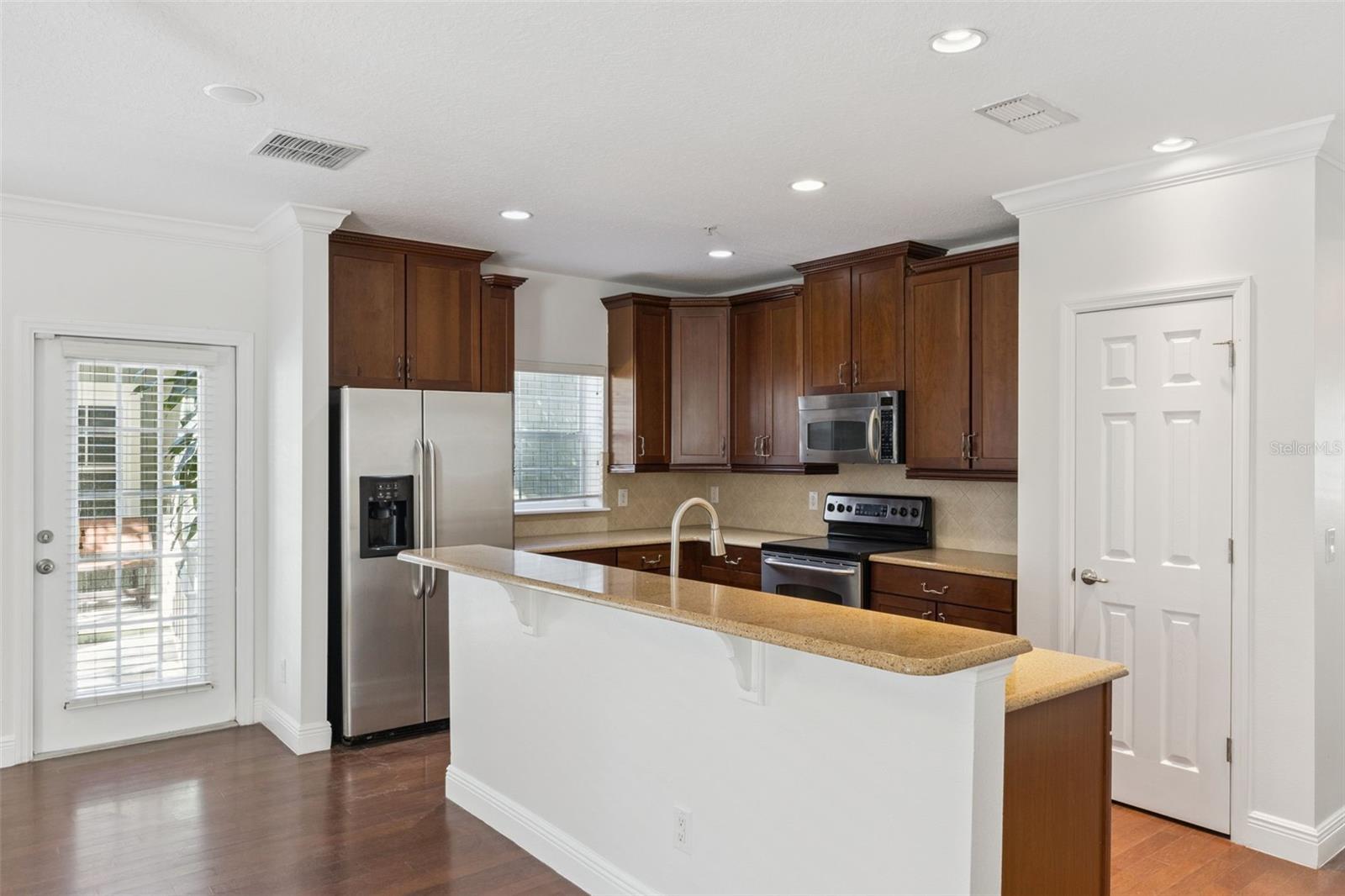 Image 11 of 91 For 5356 Penway Drive