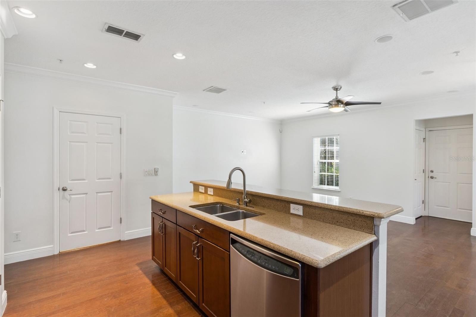 Image 15 of 91 For 5356 Penway Drive