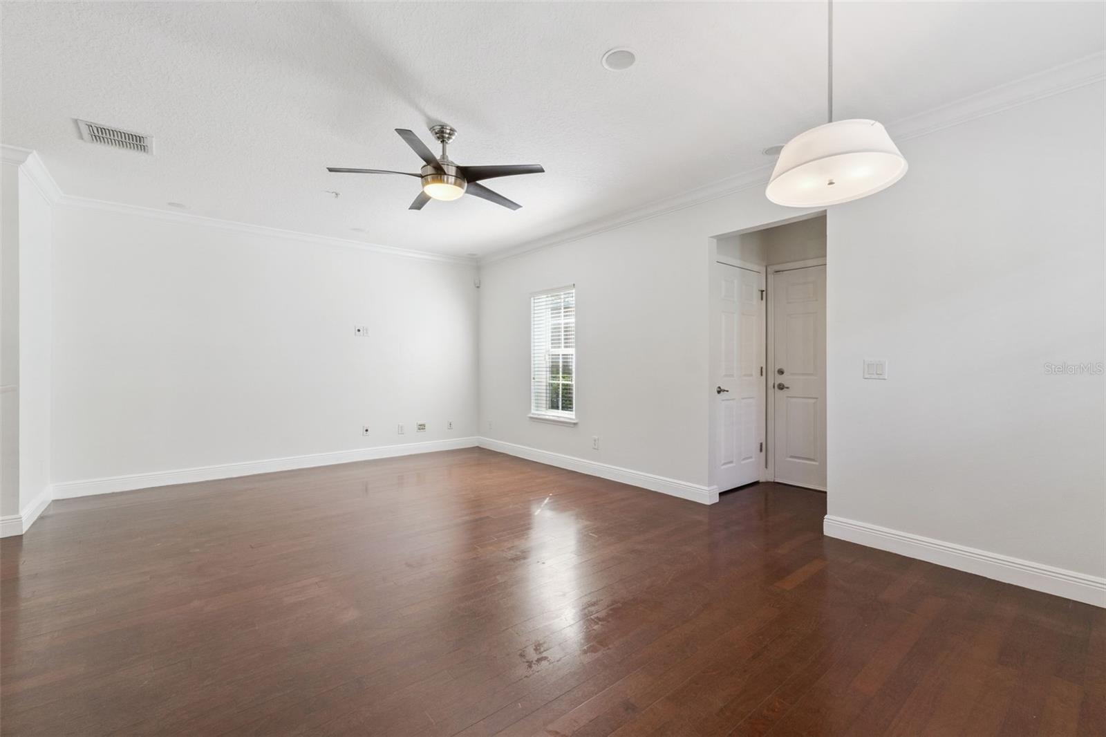 Image 20 of 91 For 5356 Penway Drive