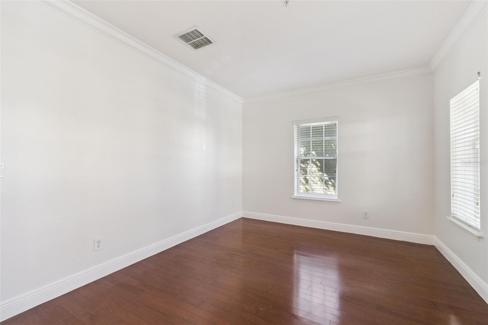 Image 25 of 91 For 5356 Penway Drive