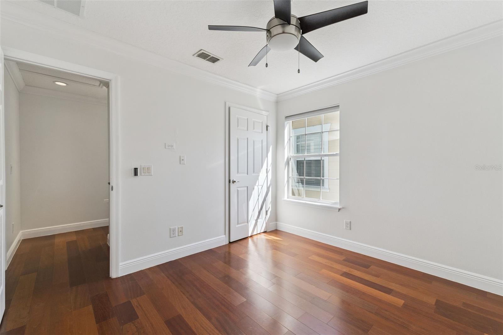 Image 43 of 91 For 5356 Penway Drive