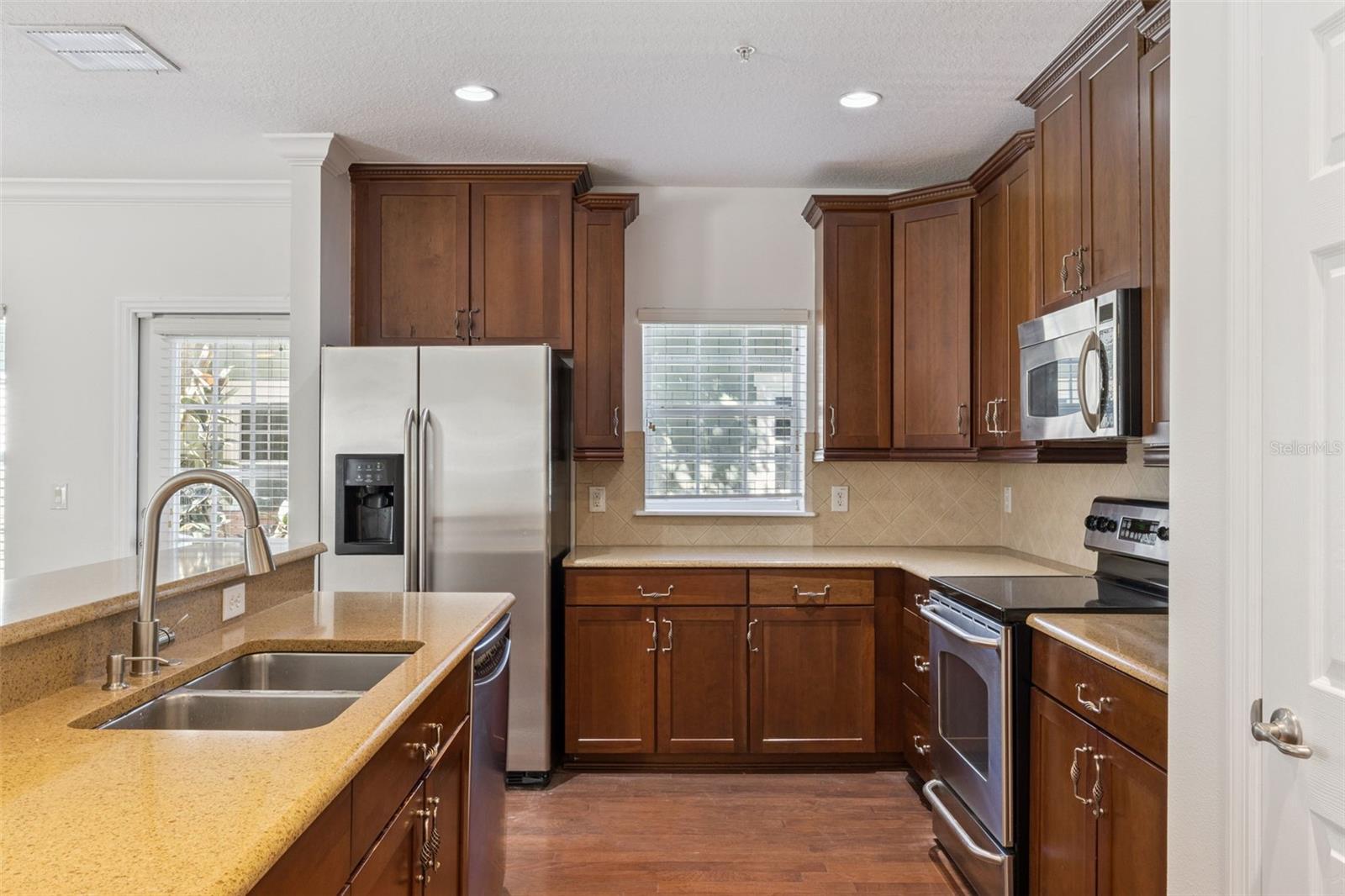 Image 7 of 91 For 5356 Penway Drive