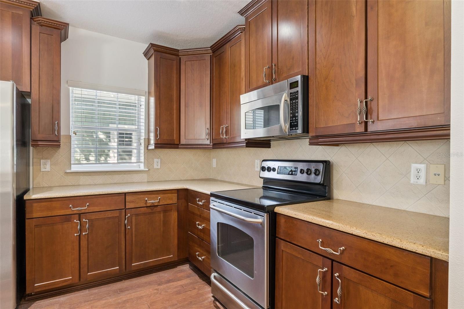 Image 8 of 91 For 5356 Penway Drive