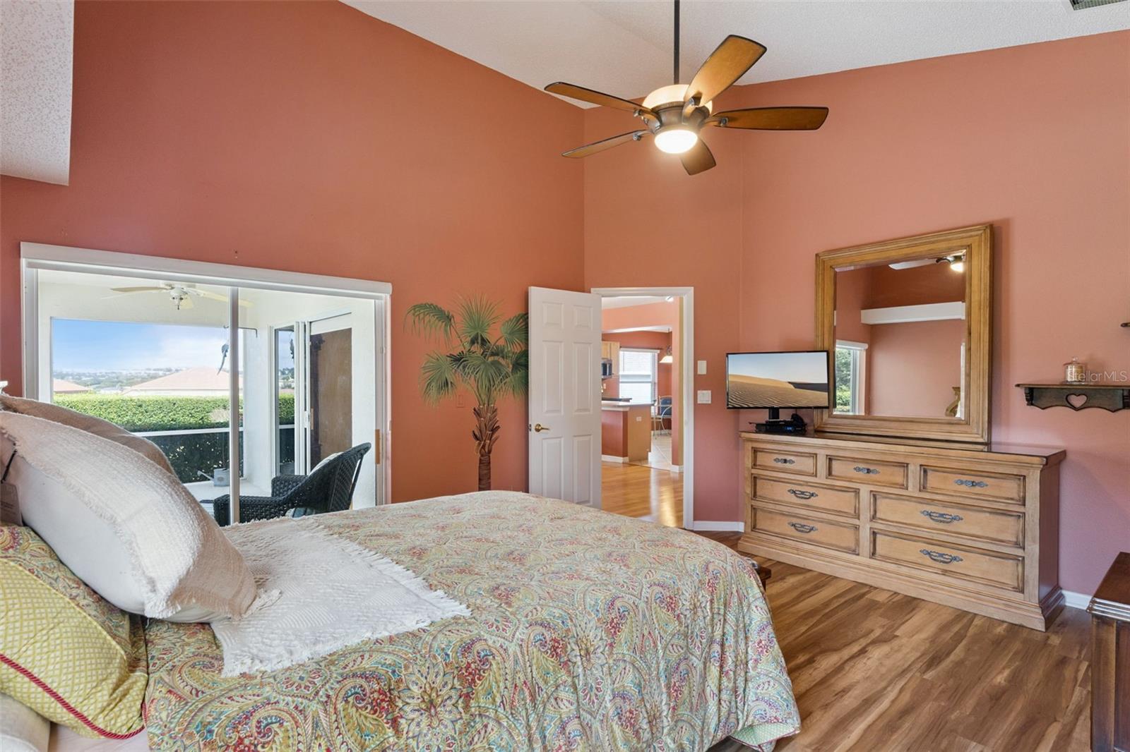 Image 10 of 41 For 3685 Rollingbrook Street