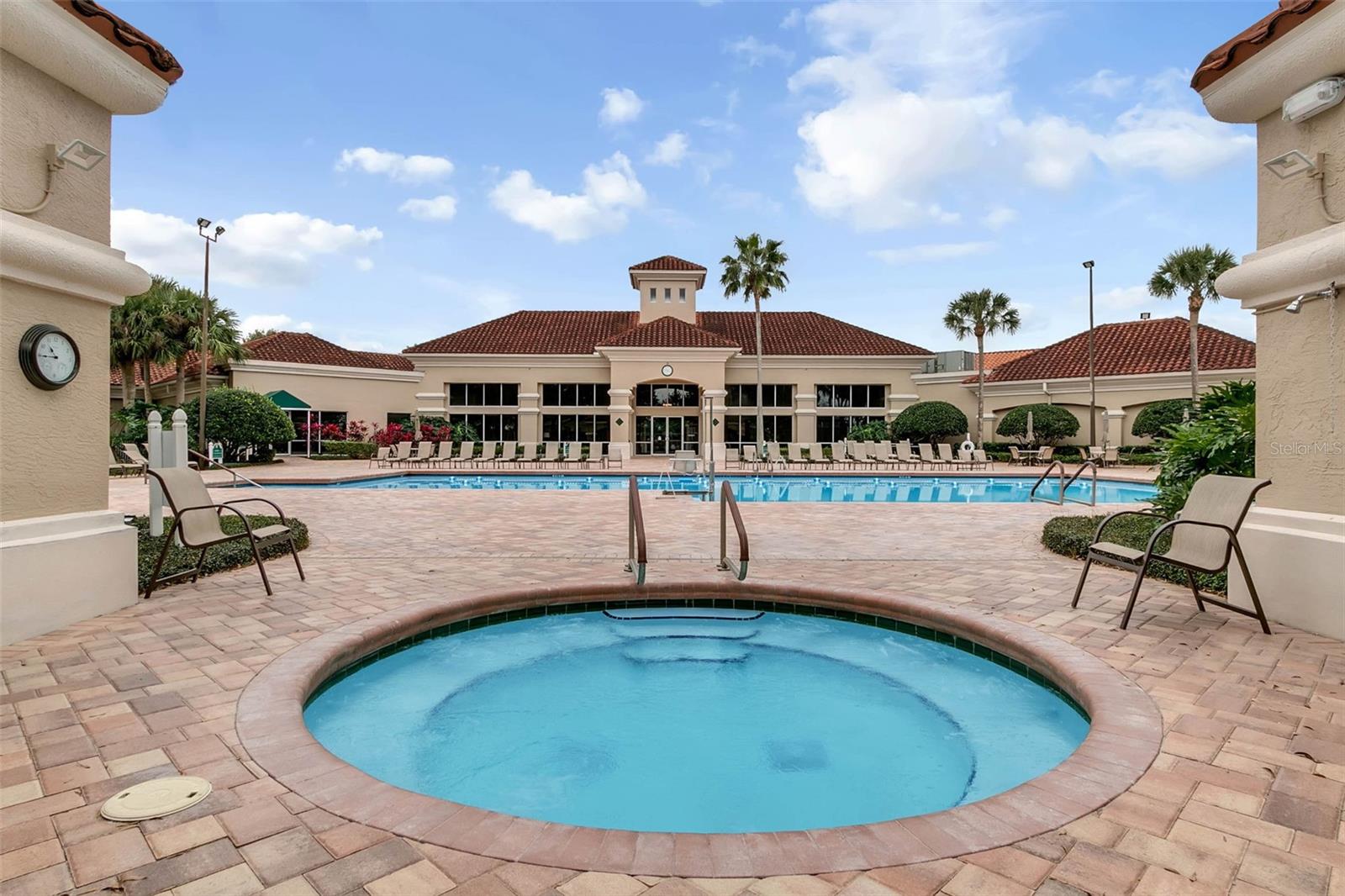 Image 33 of 41 For 3685 Rollingbrook Street