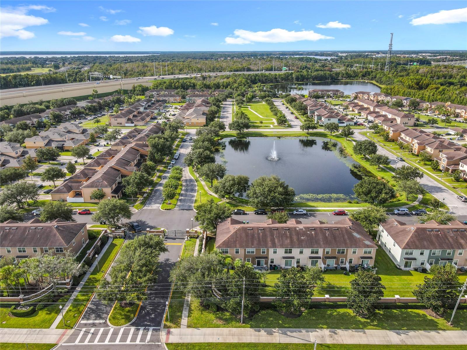 Image 38 of 44 For 10811 Savannah Landing Cir