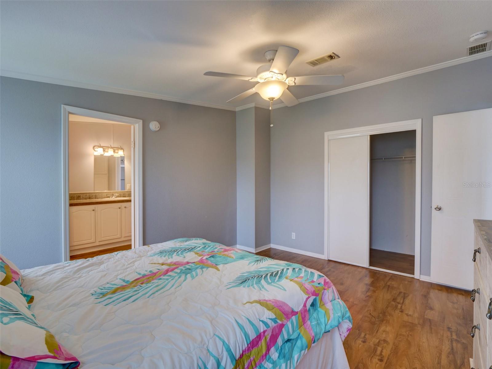 Image 24 of 48 For 4106 Greenbluff Rd  824