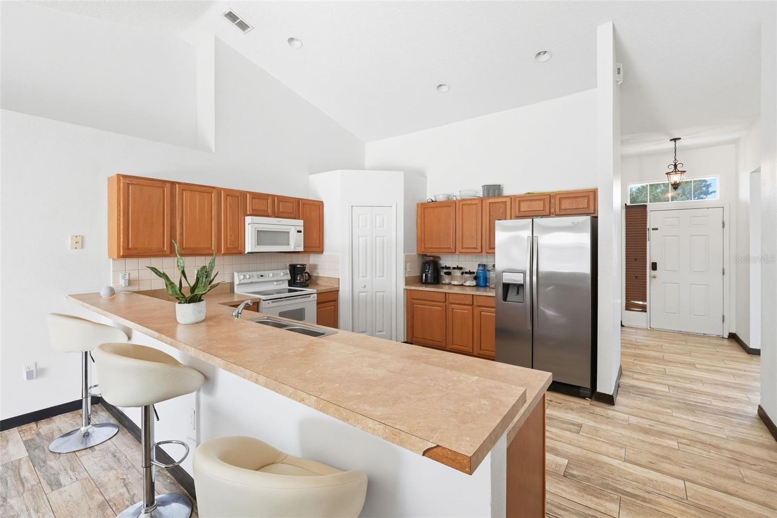 Image 15 of 35 For 1636 Tench Court