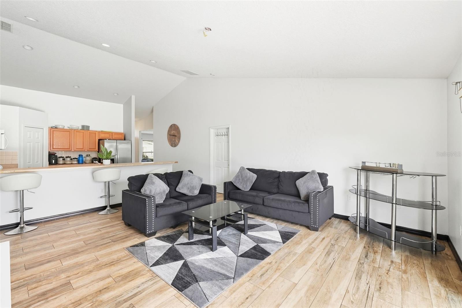 Image 20 of 35 For 1636 Tench Court