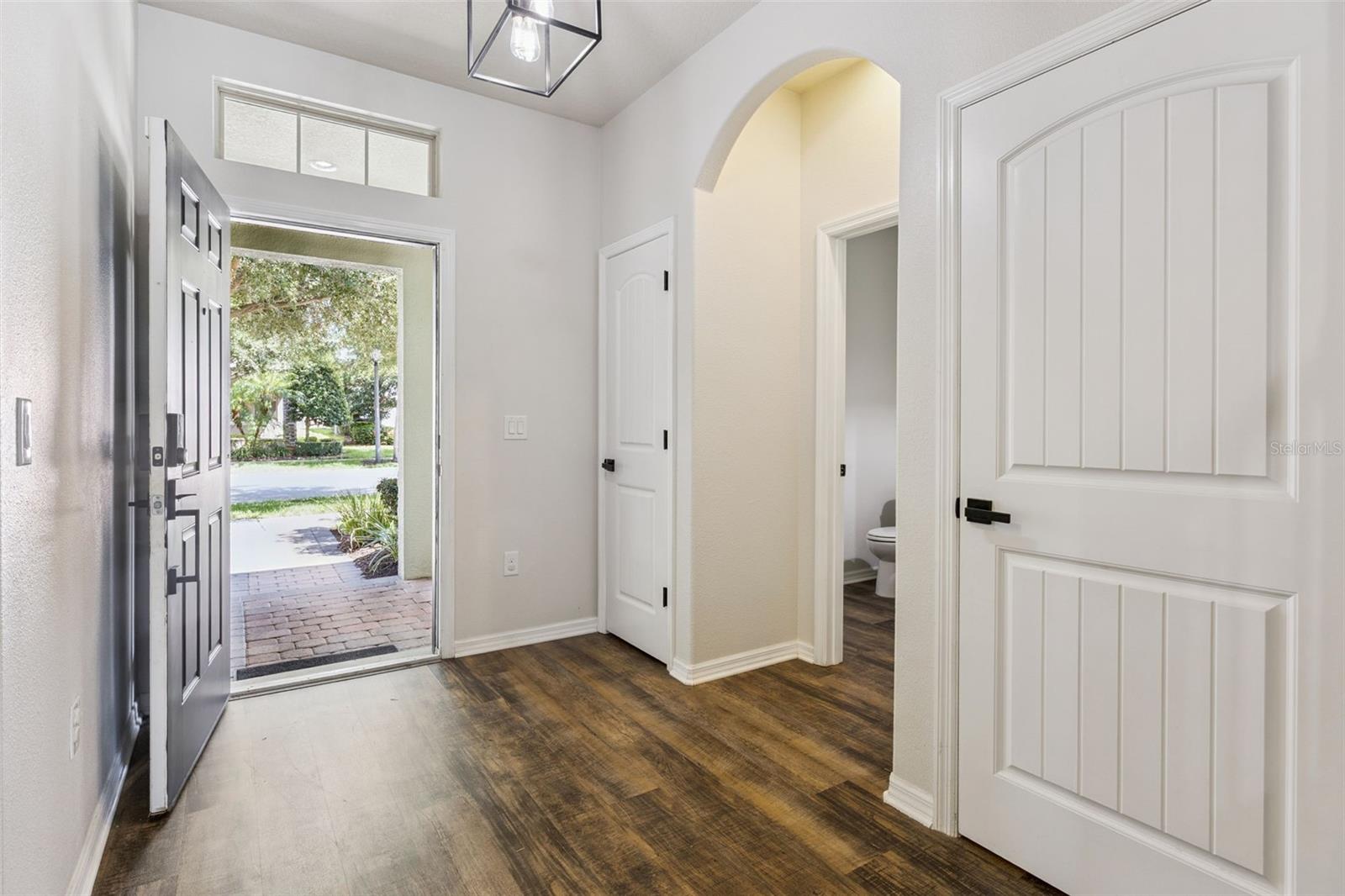 Image 38 of 64 For 8256 Bayview Crossing Drive