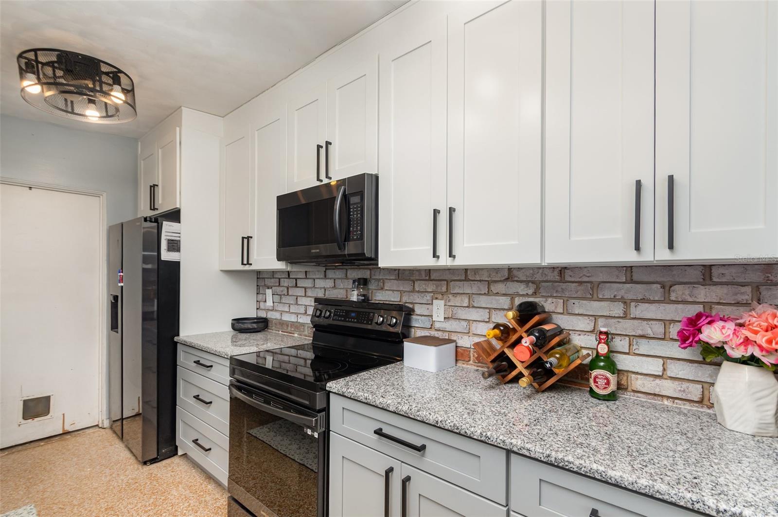 Image 15 of 30 For 2266 Sherwood Drive