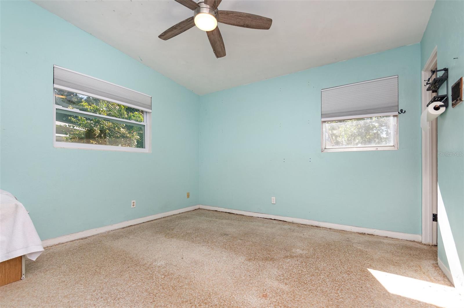 Image 18 of 30 For 2266 Sherwood Drive