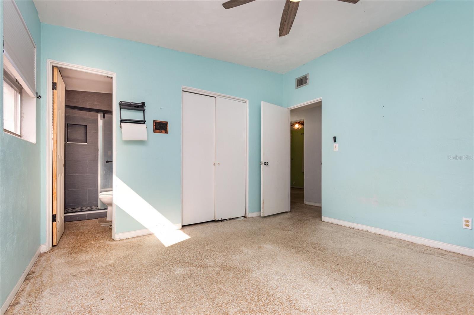 Image 21 of 30 For 2266 Sherwood Drive