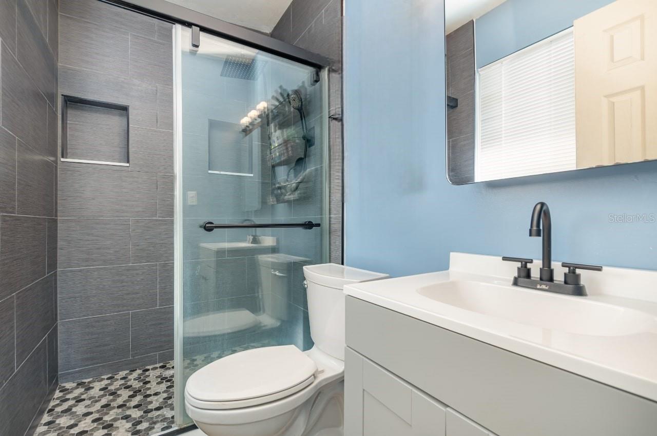Image 22 of 30 For 2266 Sherwood Drive