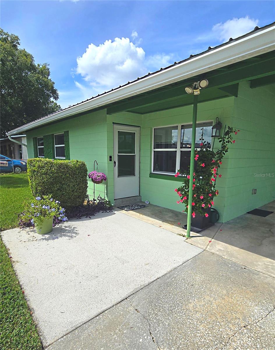 Image 12 of 75 For 4706 Darwood Drive
