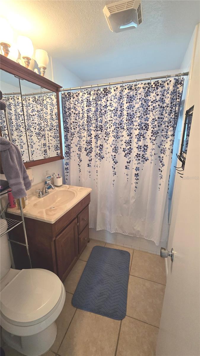 Image 39 of 75 For 4706 Darwood Drive