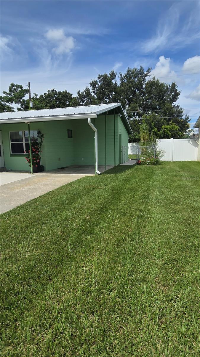 Image 7 of 75 For 4706 Darwood Drive